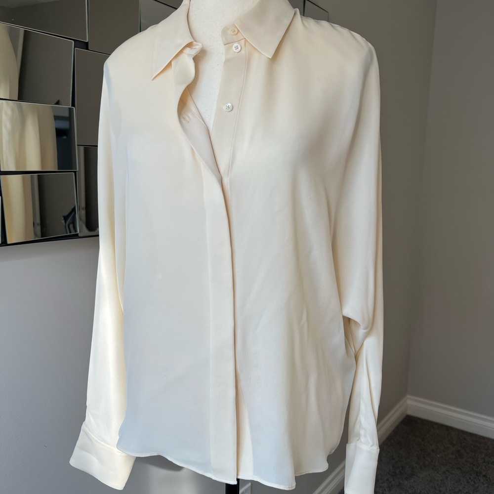Dorothy Schumacher 100% Silk Dolman Sleeve Button-Up Blouse